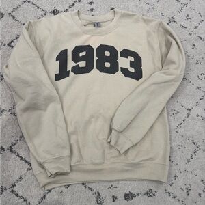 1983 Pullover Crewneck Sweatshirt Long Sleeve Shirt Top